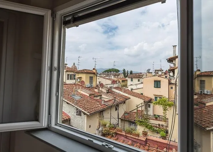Pitti Flats Serragli